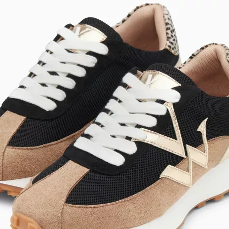 Baskets monogramme Pia beige et noir à semelle running
