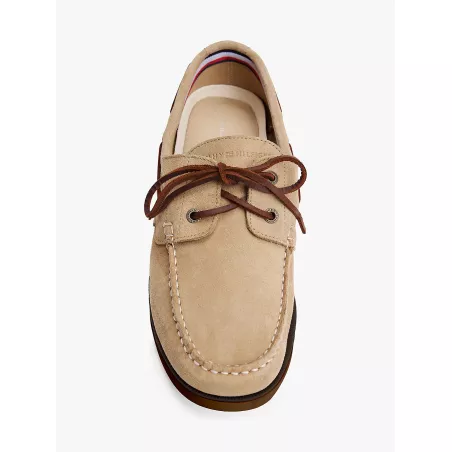 Chaussures bateau en daim