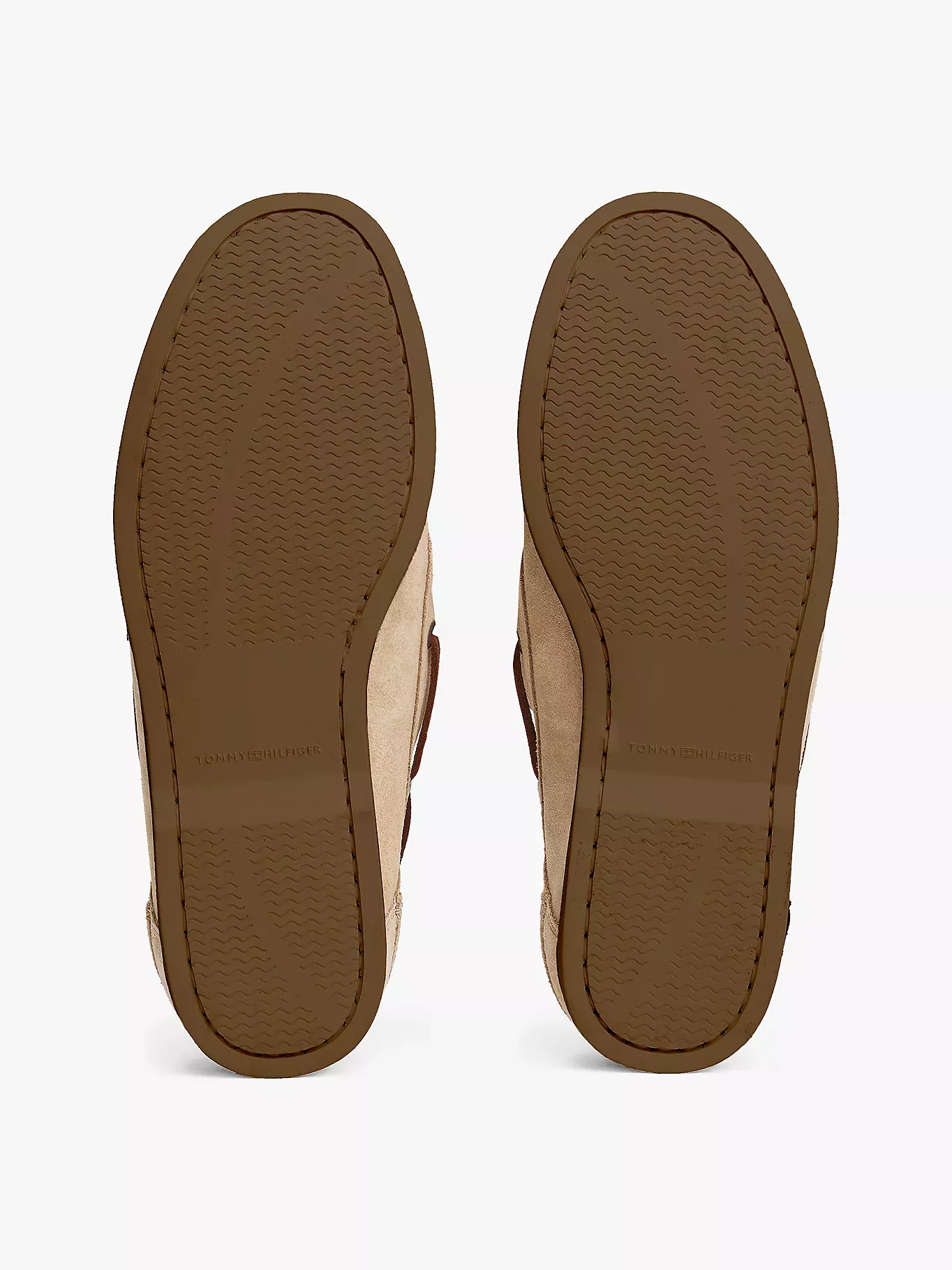 Chaussures bateau en daim