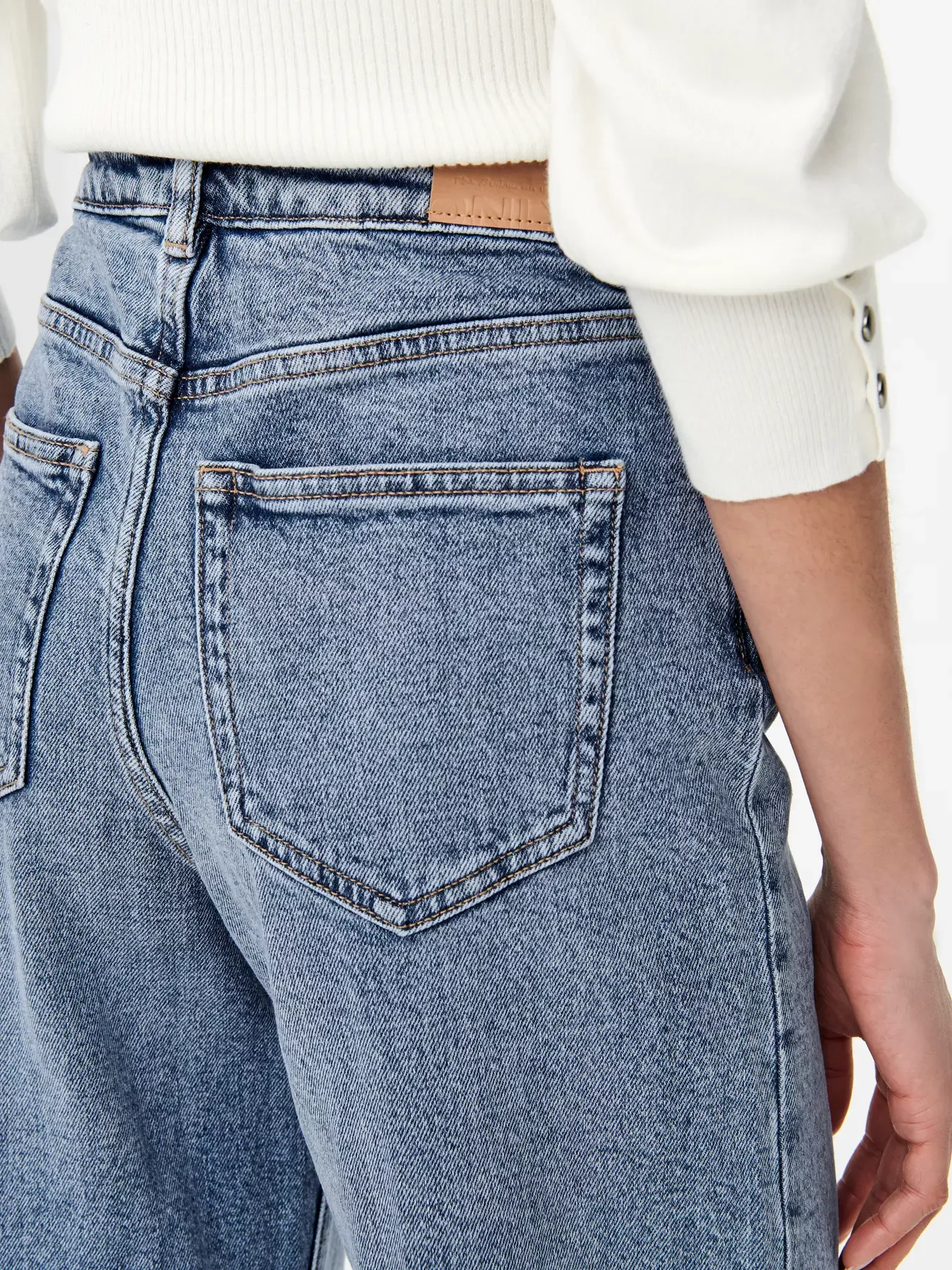 JEANS JAMBE LARGE