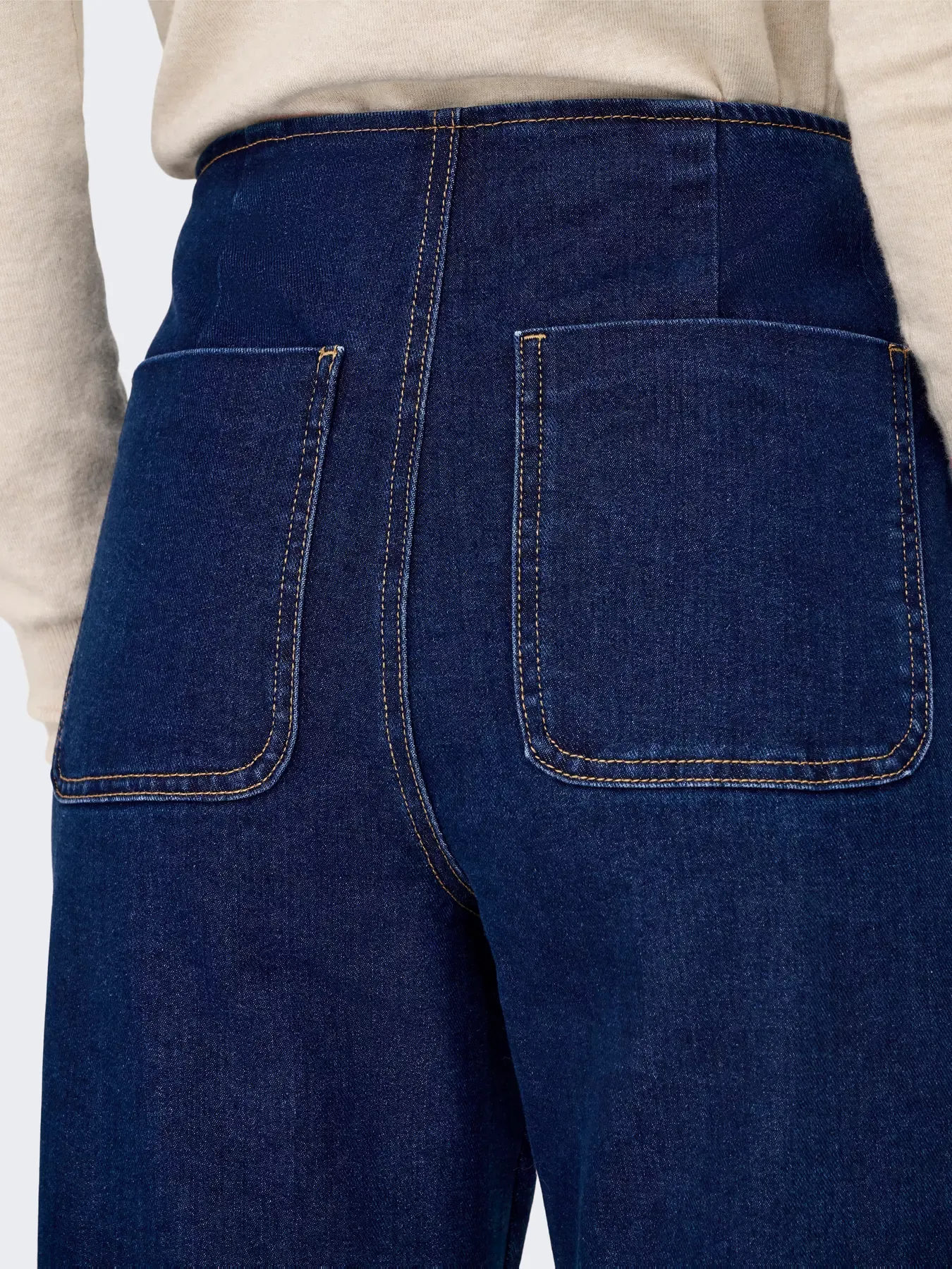 DENIM À POCHES LARGES