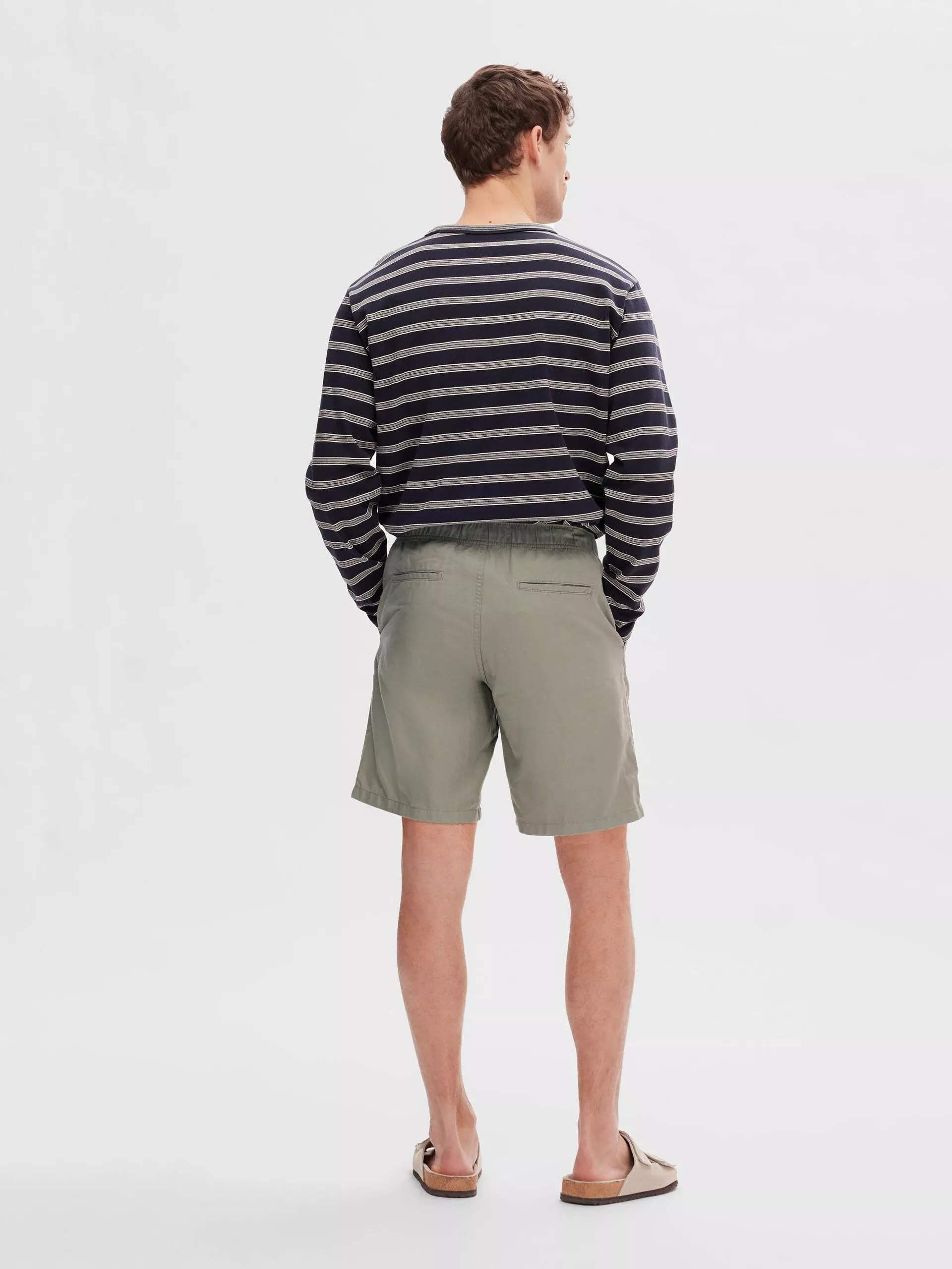 COUPE CLASSIQUE EN LIN MÉLANGÉ SHORT