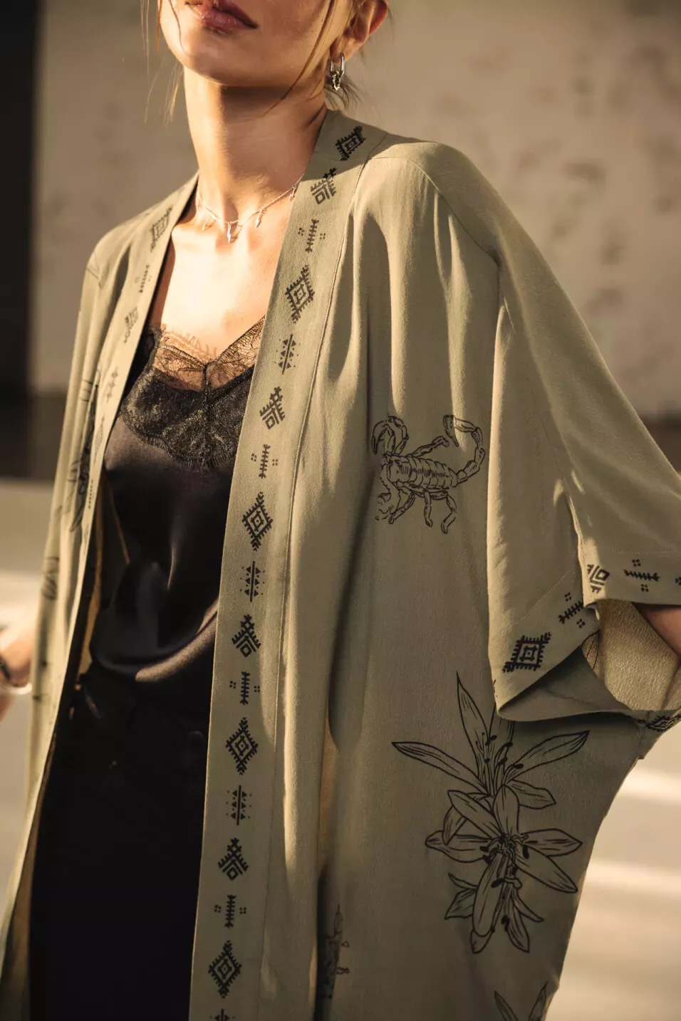 Kanna Sahara Trip Kimono à motifs