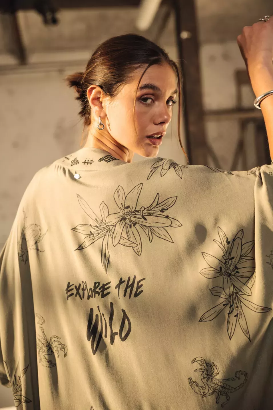 Kanna Sahara Trip Kimono à motifs