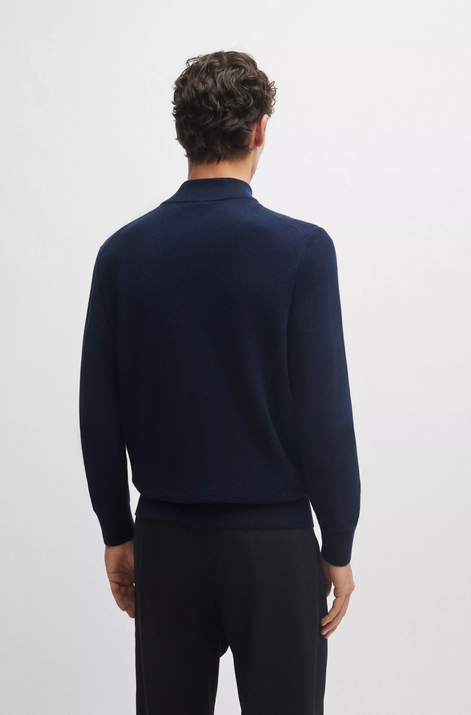 Pull en maille de coton structuré avec fermeture éclair courte