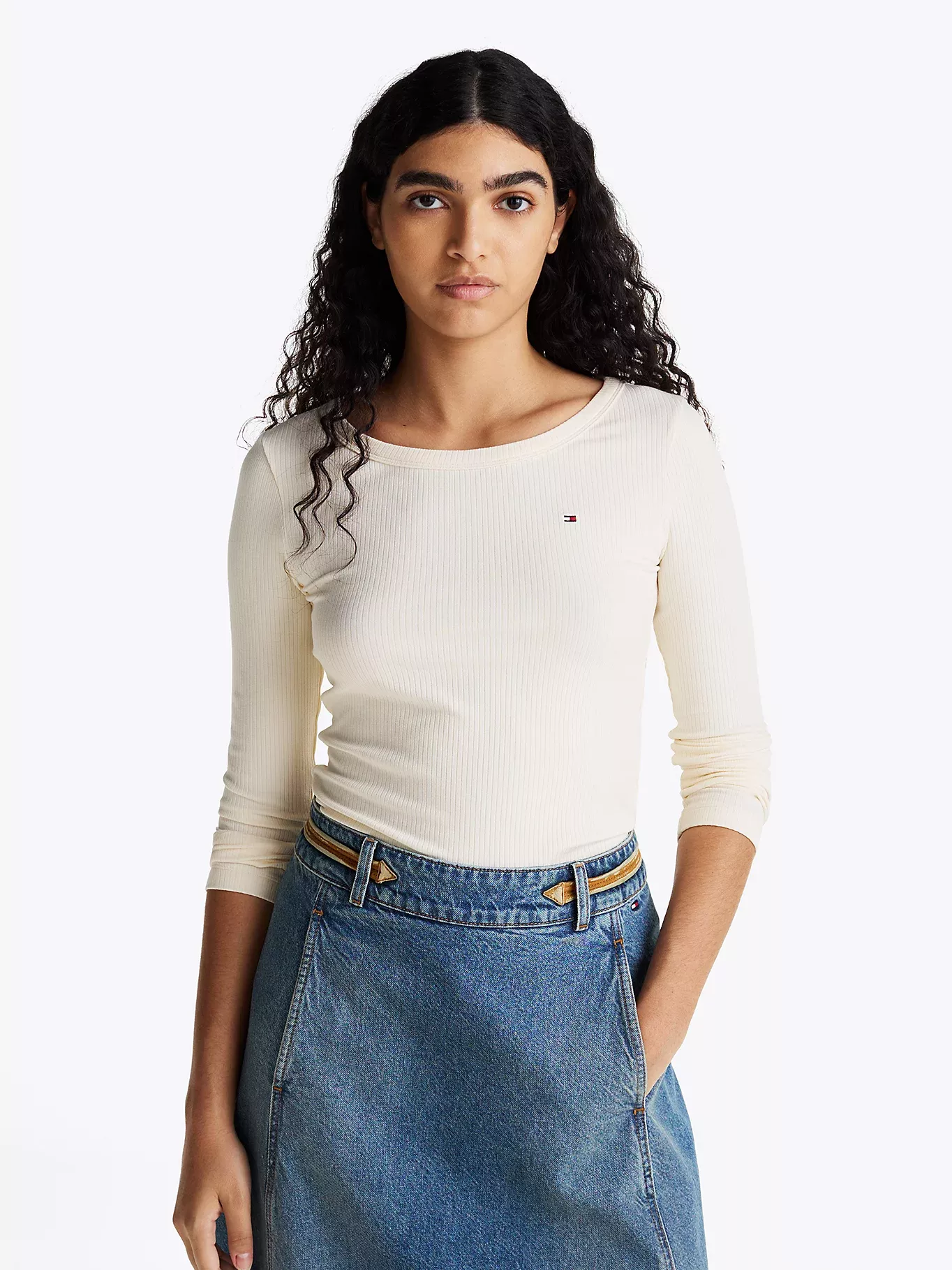 T-shirt ajusté et côtelé à manches longues