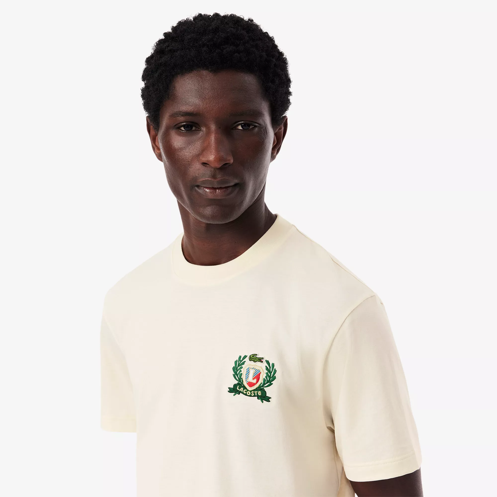 T-shirt badge brodé fabriqué en France