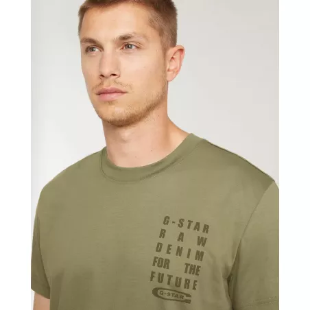 T-shirt Text Chest