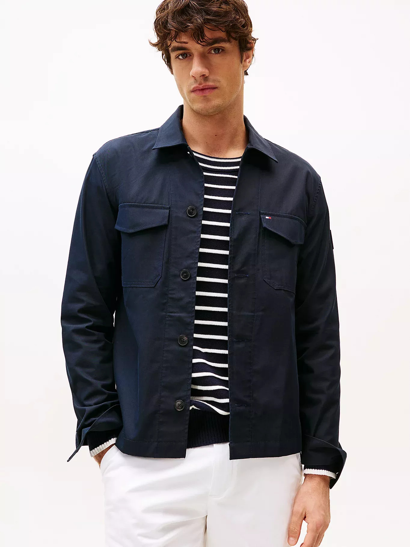 Veste coupe standard boutonnée