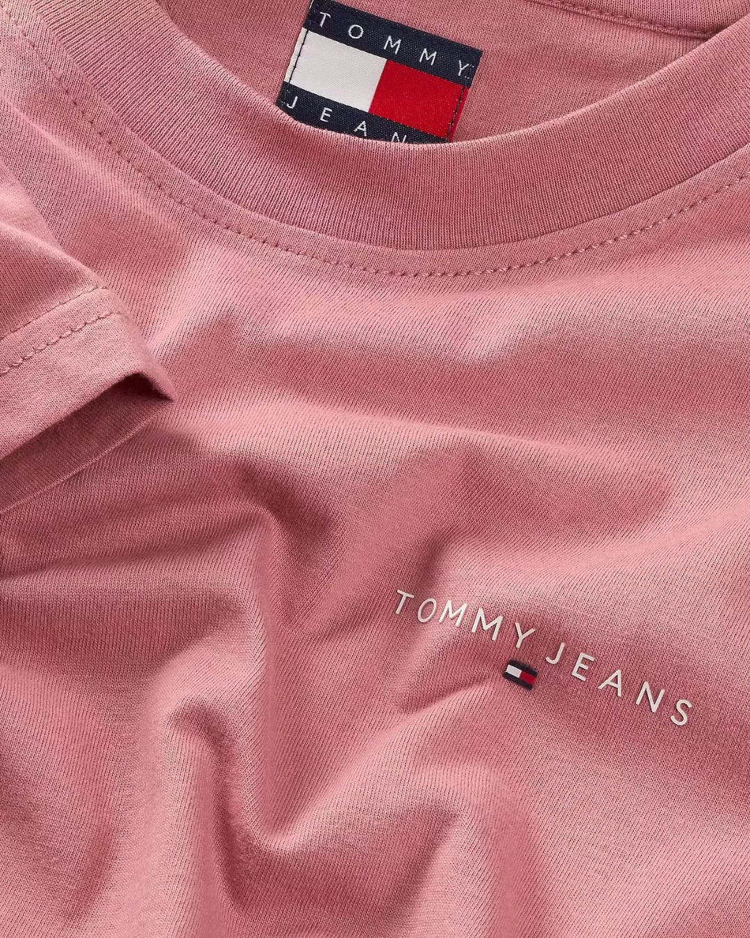 T-SHIRT SLIM LINEAIRE À COUPE
