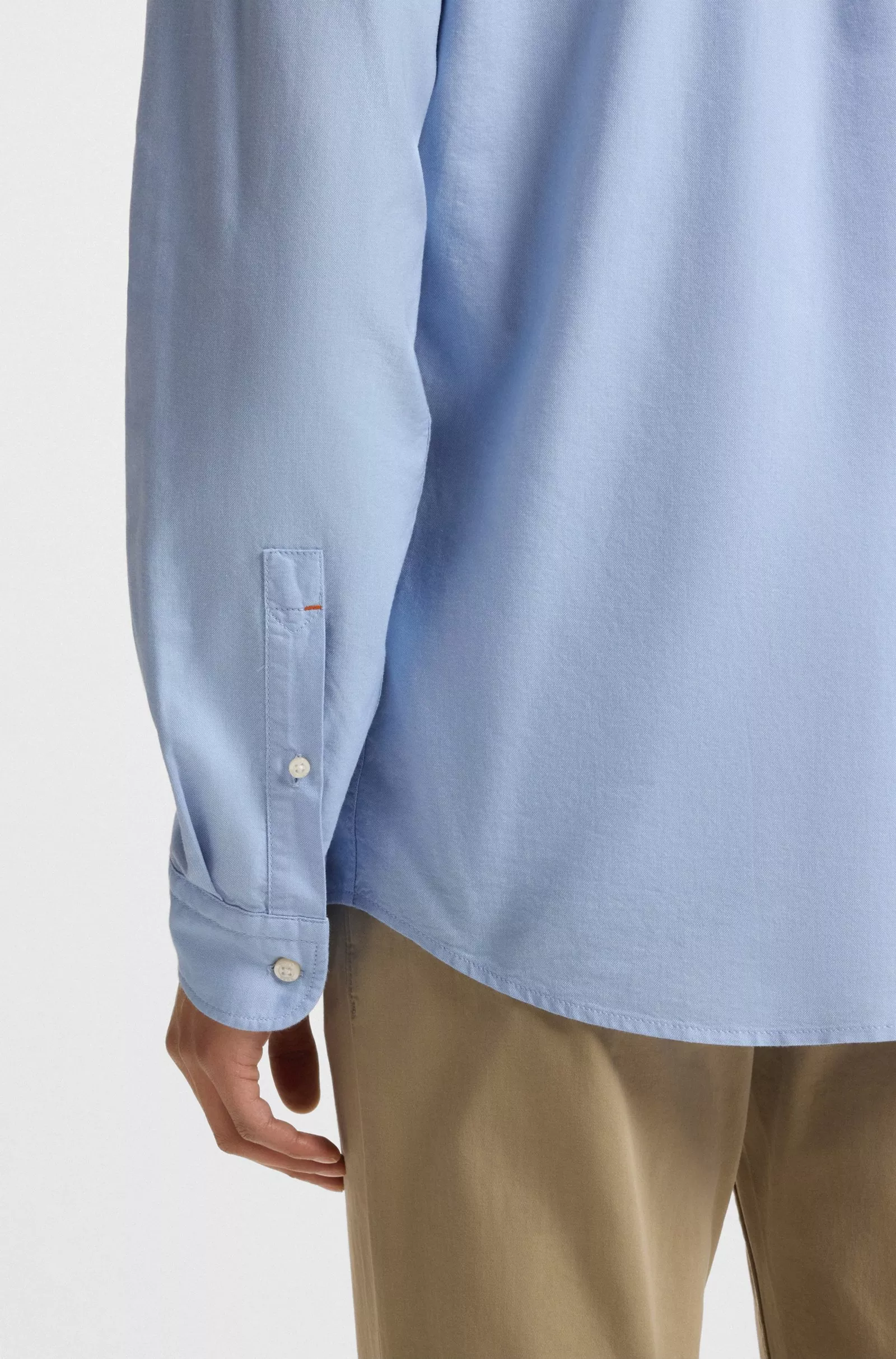 Chemise Regular en coton avec col à pointes boutonnées