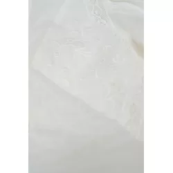 BLOUSE AVEC DÉTAILS DE BRODERIE