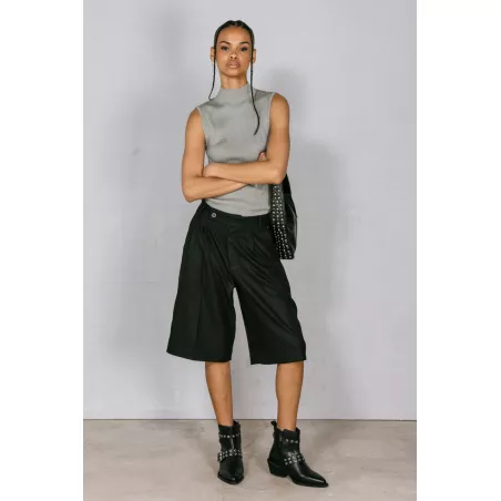 Short Stella Evenos