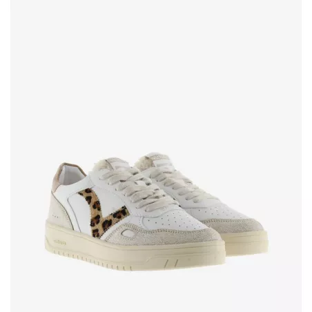Baskets de sport pour femme...
