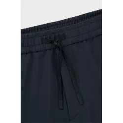 CHINO TAPERED FIT EN TISSU QUADRI-EXTENSIBLE FACILE À REPASSER