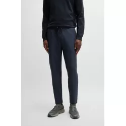 CHINO TAPERED FIT EN TISSU...