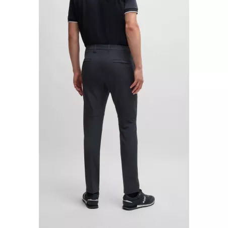 CHINO SLIM FIT EN TISSU QUADRI-EXTENSIBLE FACILE À REPASSER