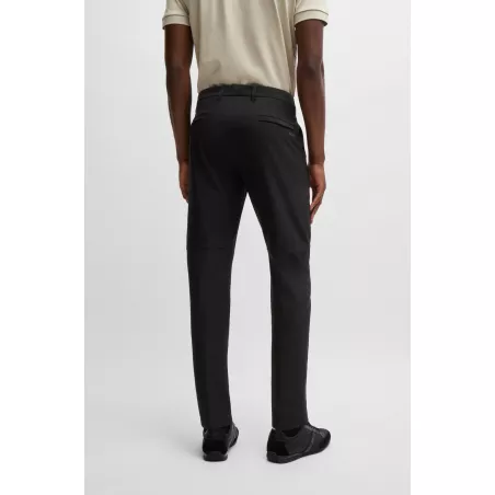 CHINO SLIM FIT EN TISSU QUADRI-EXTENSIBLE FACILE À REPASSER