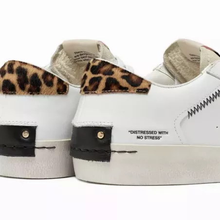 BASKET BLANC SAUVAGE EN DÉTRESSE