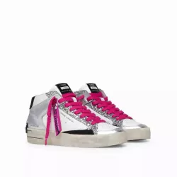 BASKET DELUXE FILLE DE MILIEU DE FÊTE