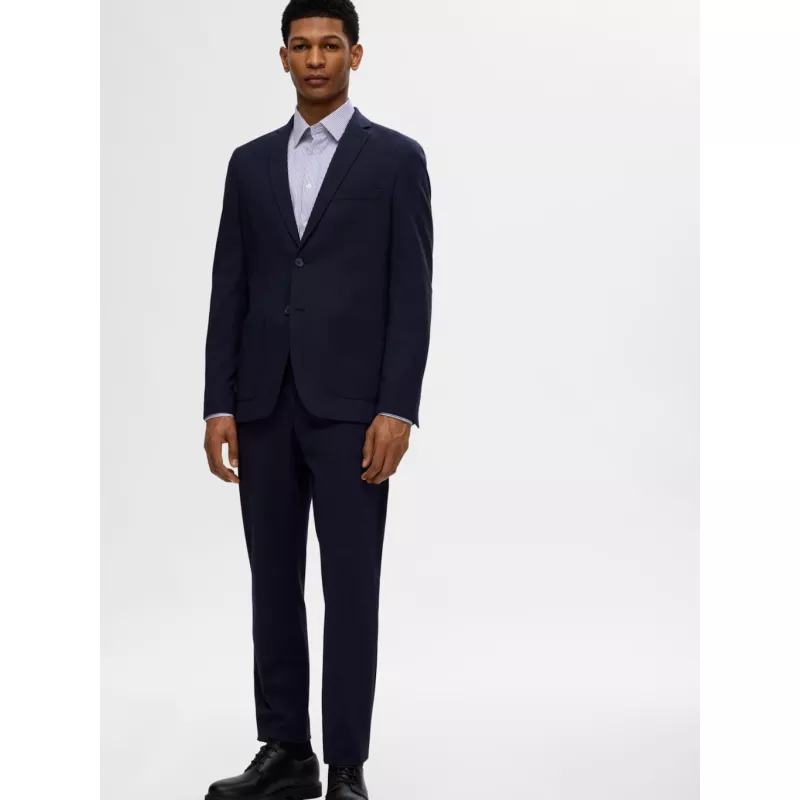 COUPE SLIM CHEMISE