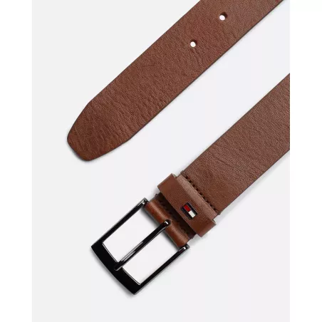 Ceinture en cuir à boucle carrée