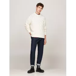 Pull en laine majoritaire...