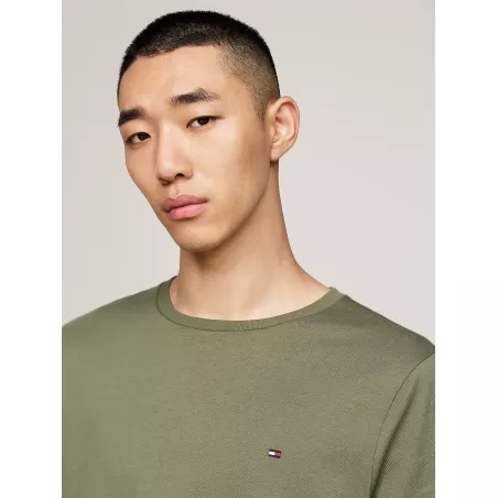 T-shirt à col ras-du-cou et drapeau brodé